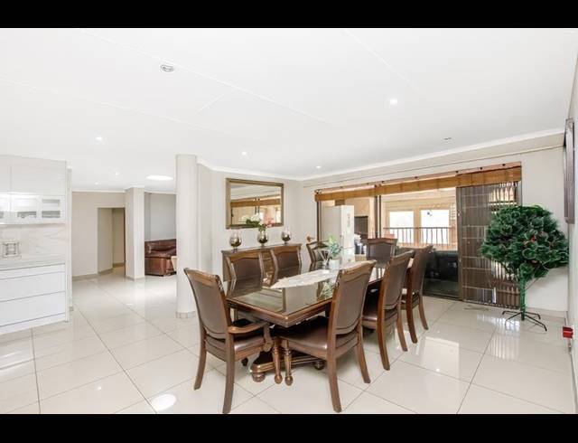 4 BEDROOM HOUSE FOR SALE IN RANGE VIEW